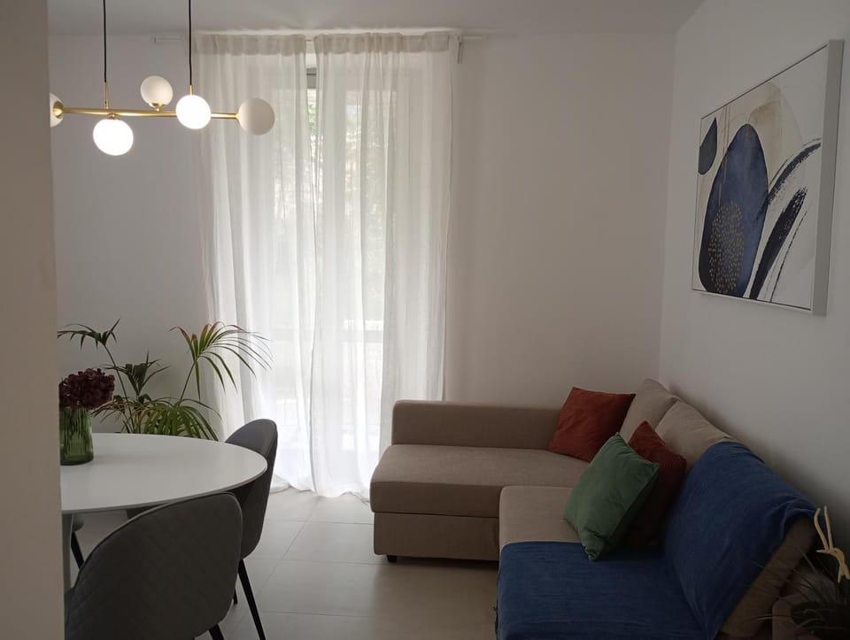 Flat 14 Lecco Lake Apartment in Province of Lecco
