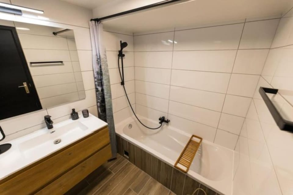 Logement - cottage - hébergement-Couvin, Belgique House in Belgium