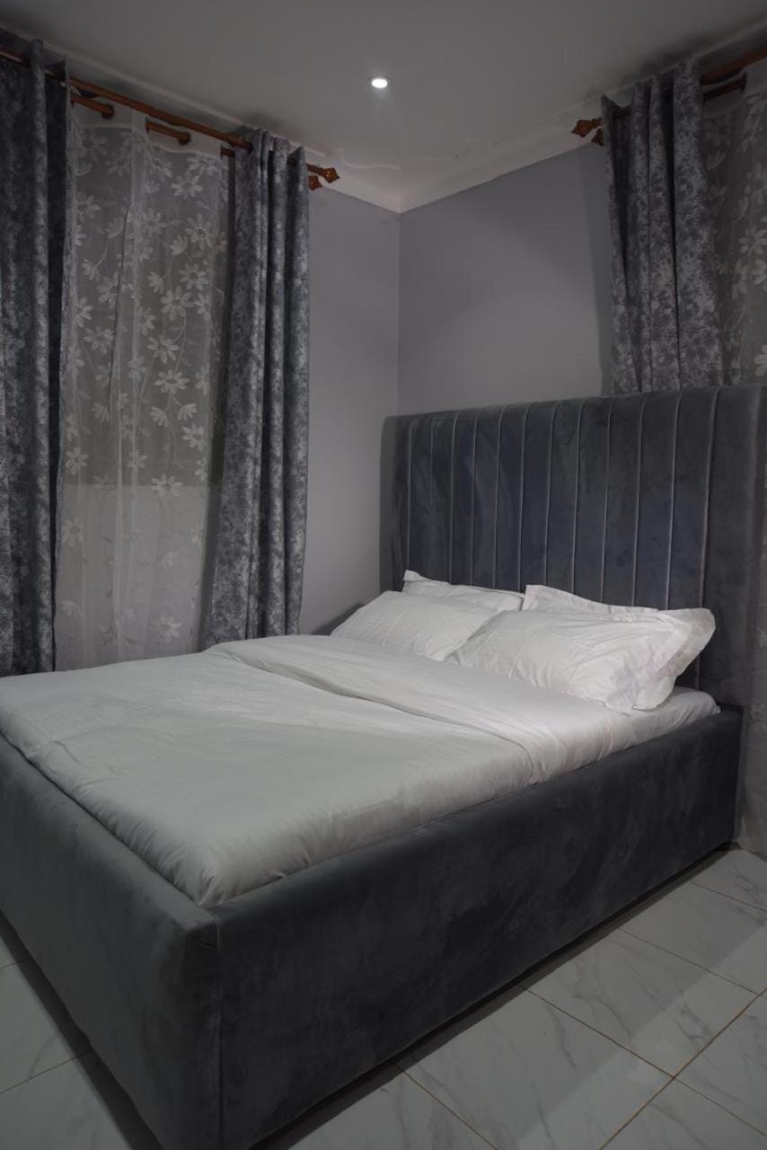 La vue suites Apartment in Kampala