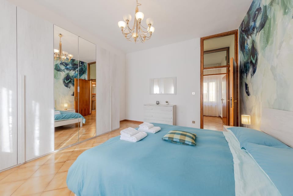 Gate3-MarcoPoloAirport-3 camere da letto-Wifi-Netflix-15' from Venice House in Venice