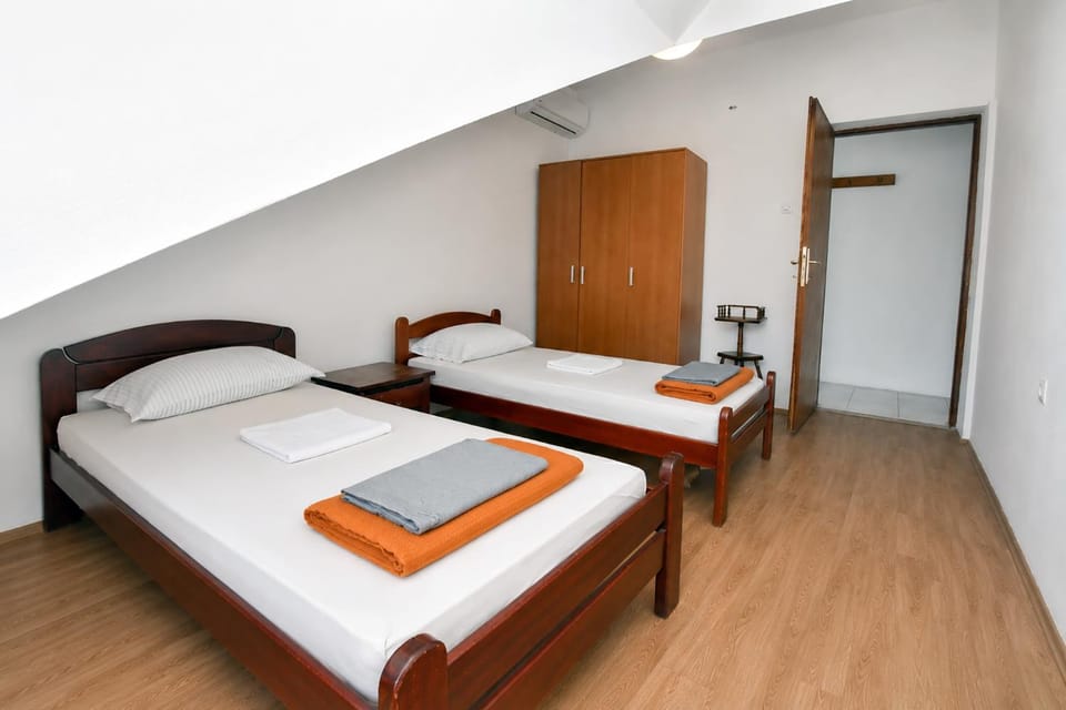 Dobrota Comfort Apartment in Dobrota