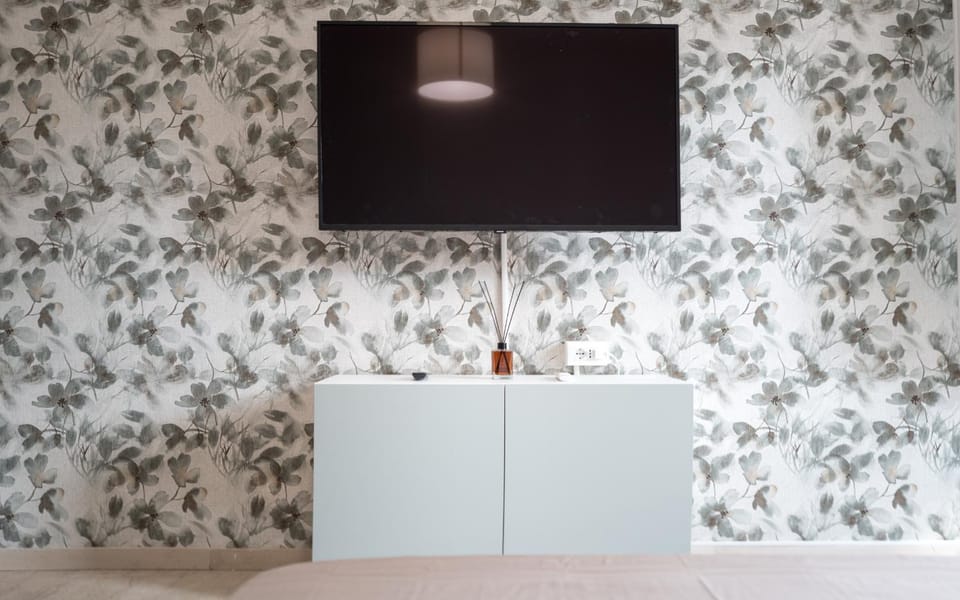 Communal lounge/ TV room, TV and multimedia