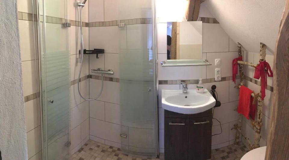 Shower, Bathroom