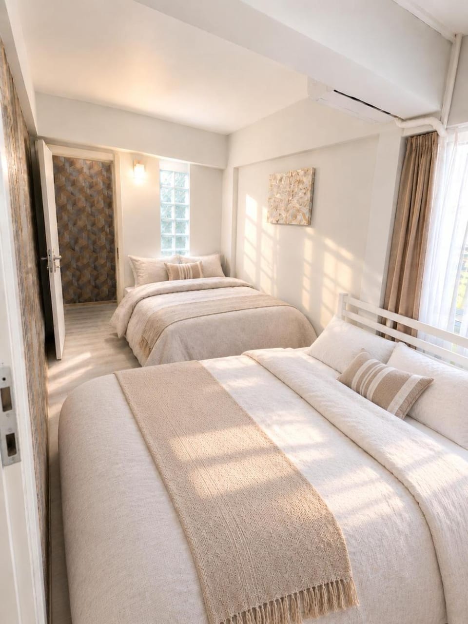 Luxury and Comfort in Central Alsancak Perfect for Groups or Families Apartment in Izmir