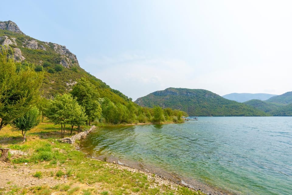 Day, Natural landscape, Lake view, Mountain view