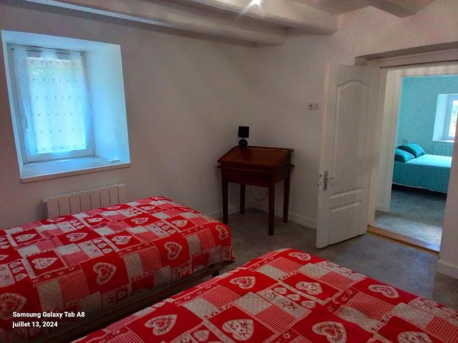 Appartement à la campagne refait à neuf House in Provence-Alpes-Côte d'Azur