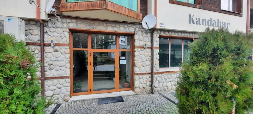 Facade/entrance, Day