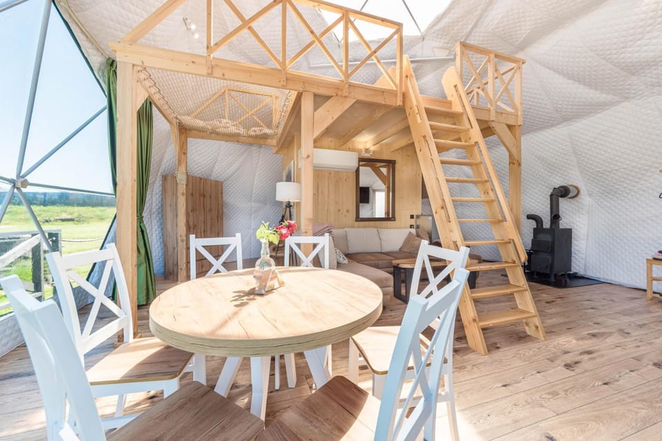 Kopuła glampingowa Forest Luxury tent in Poland