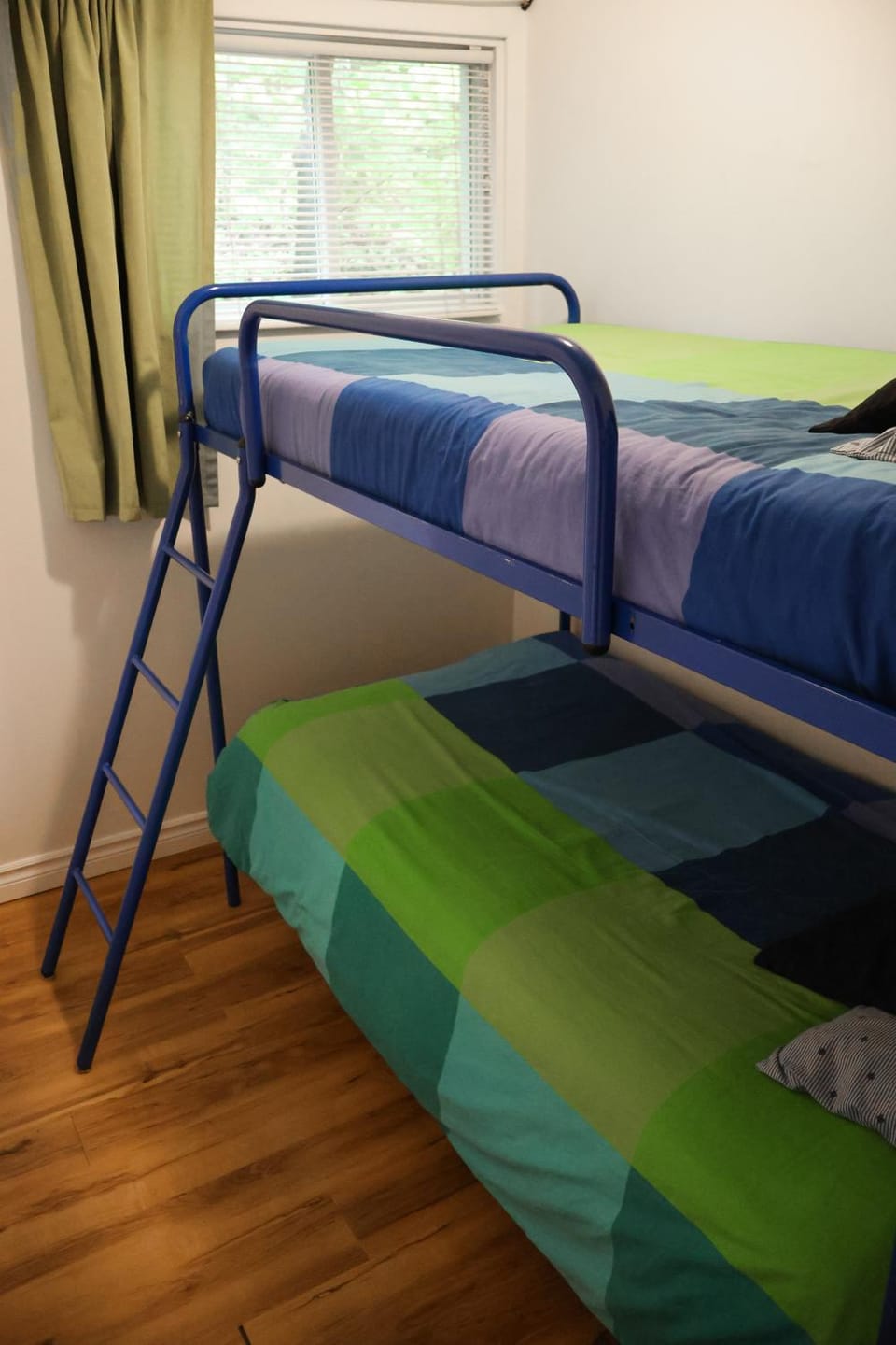 bunk bed