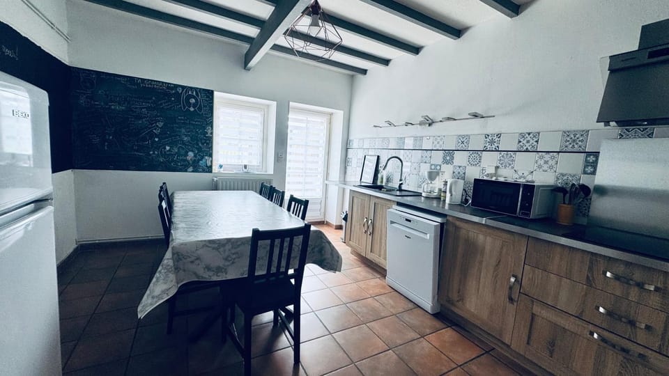 Maison 110 m2 - 3 chambres - 7 couchages - 5 min Dole House in Jura