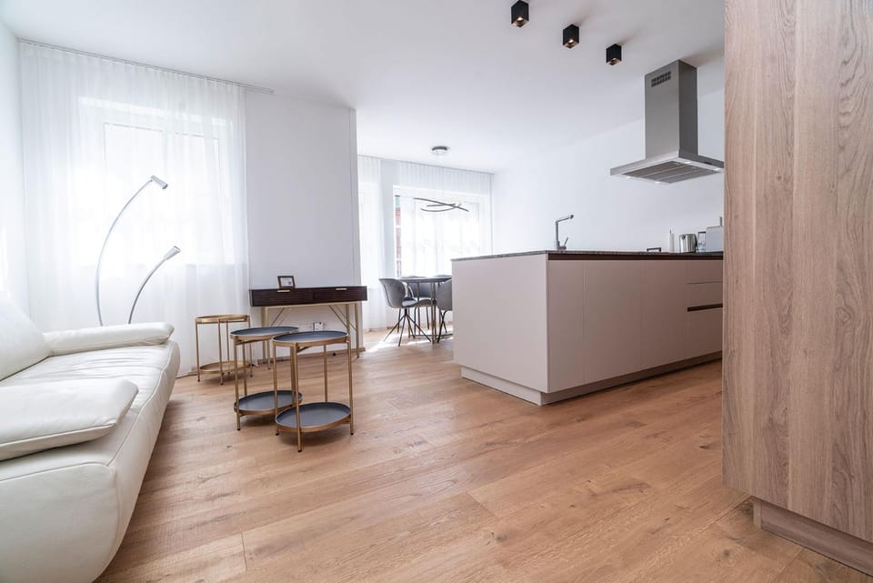 Living room, Dining area, kitchen