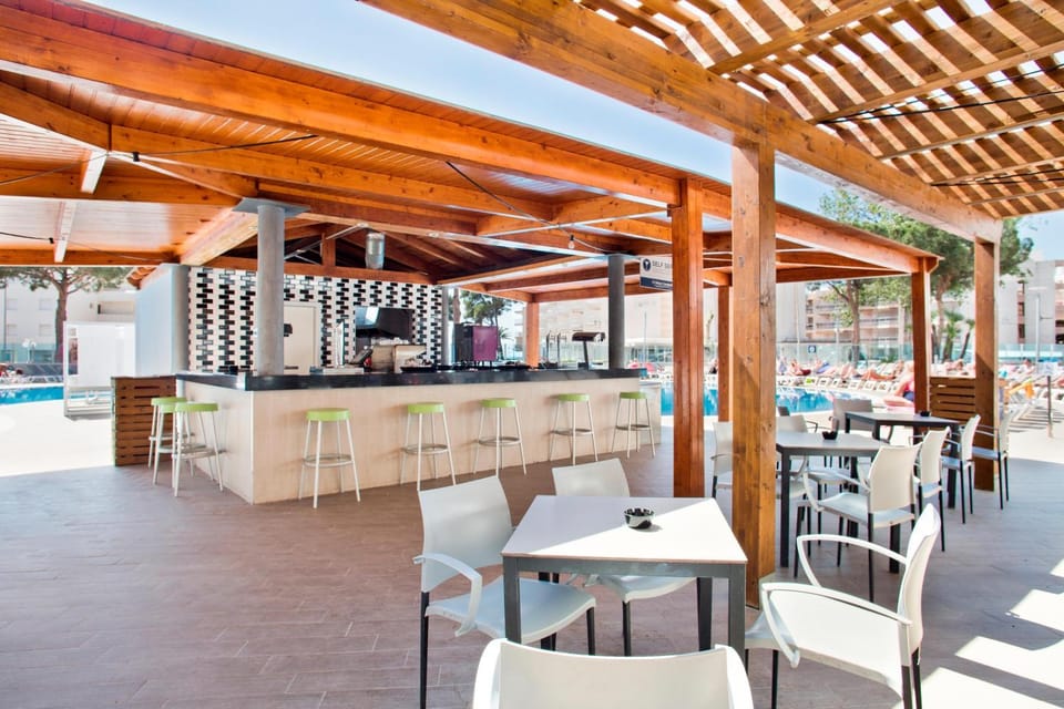 Lounge or bar