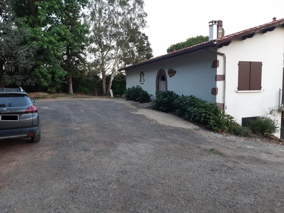 Property building, Parking