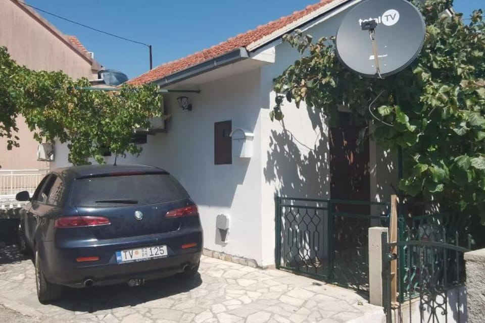 Apartments with panoramic terrace Apartment in Kotor Municipality