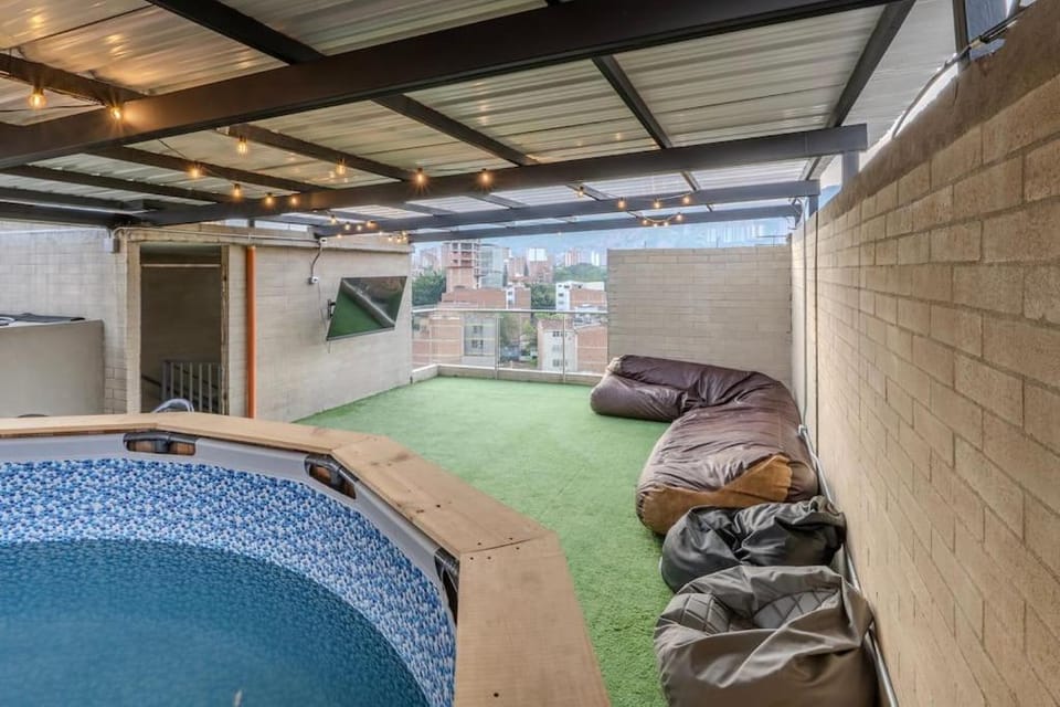 Apartamento 2BR Parqueadero y Piscina 502 Apartment in Medellin