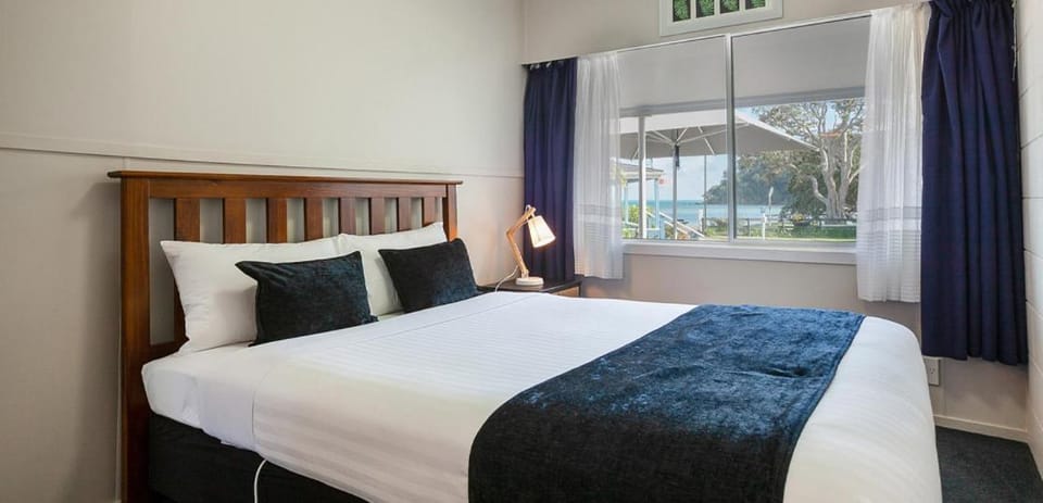 Hihi Beach Holiday Park Campground/ 
RV Resort in Northland