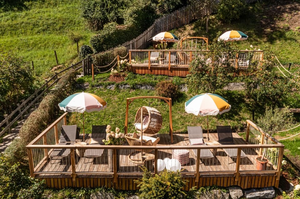 Garden, Garden view