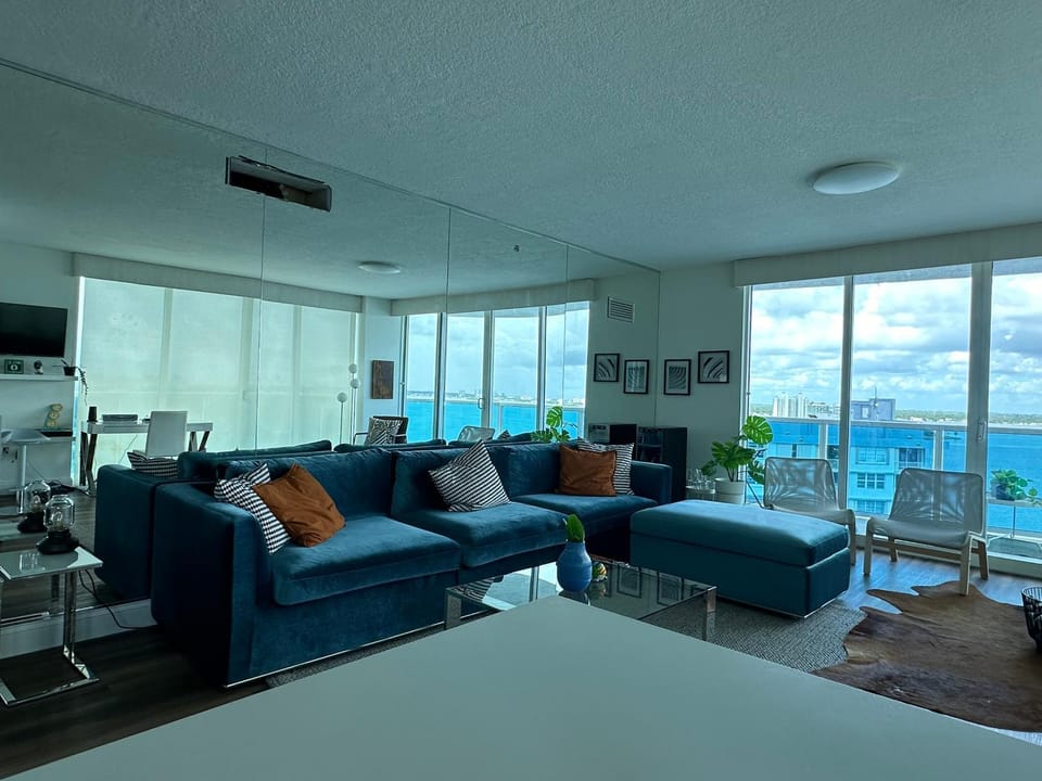 North Bay Village - perfect view Apartment in North Bay Village
