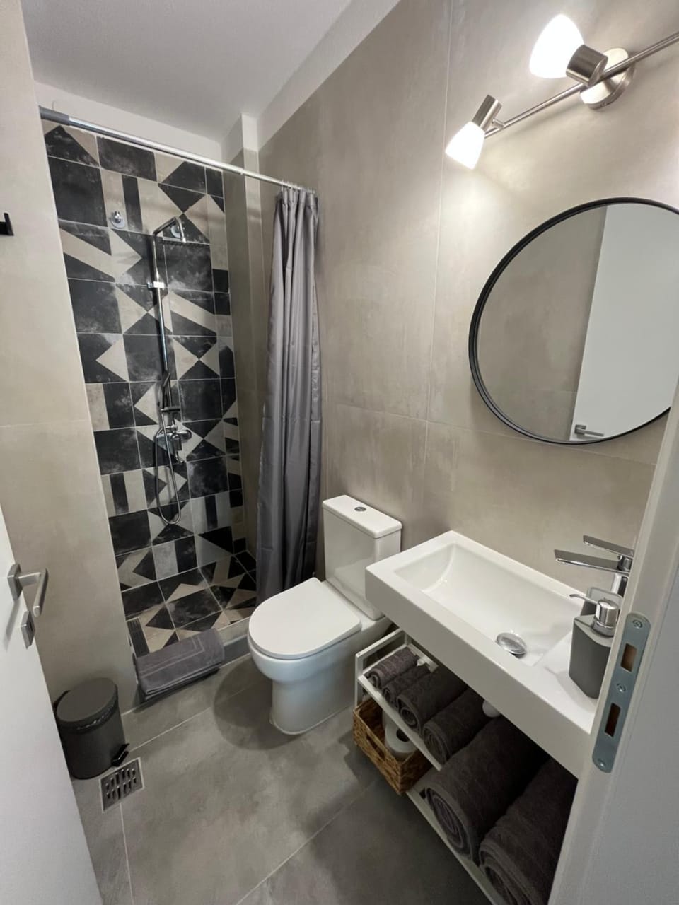 Shower, Bathroom