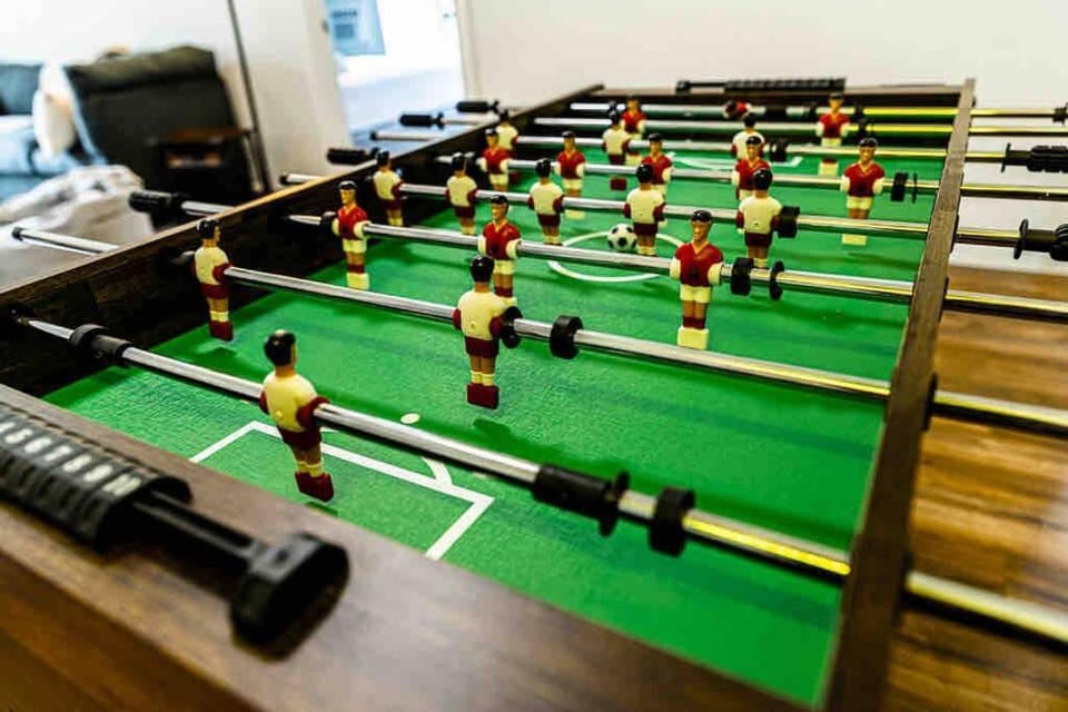 Hot Tub, 4mi from Sequoia, Arcade Games, Foosball House in Three Rivers