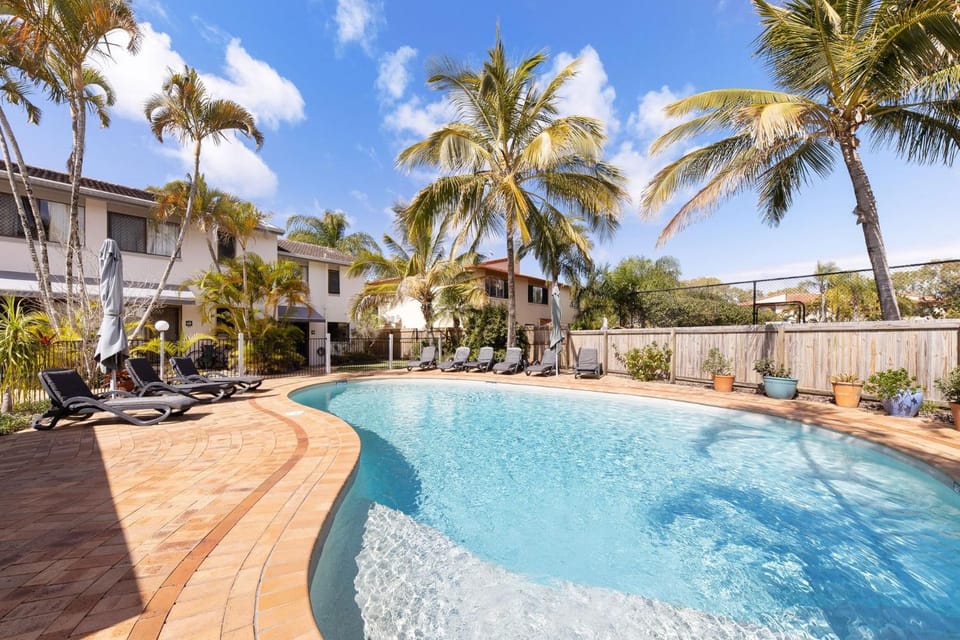 Pool view, Swimming pool, Swimming pool