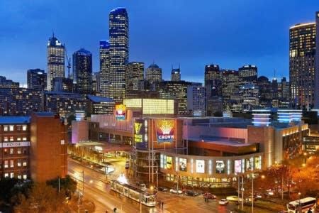 Property building, Night, Neighbourhood, City view, Street view, Location, Parking