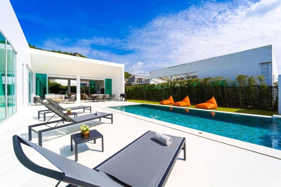 Modern 4 Bed Private Pool Villa - KH-B6 House in Nong Kae