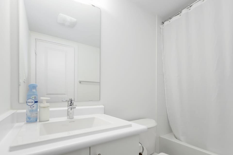 Toilet, Bathroom, Bath