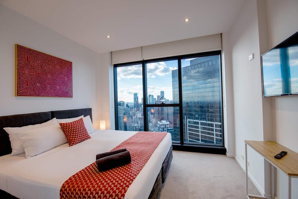 Bed, TV and multimedia, Photo of the whole room, Evening entertainment, Bedroom