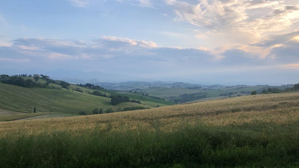 Nearby landmark, Day, Natural landscape, View (from property/room), Mountain view