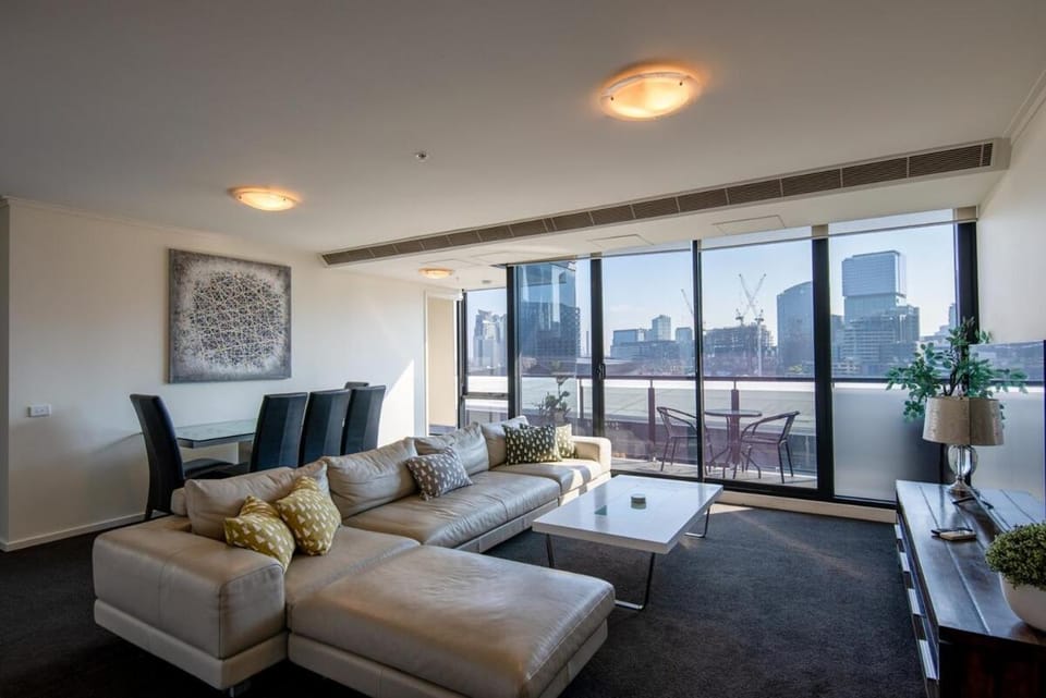 View (from property/room), Balcony/Terrace, Living room, Photo of the whole room, Seating area
