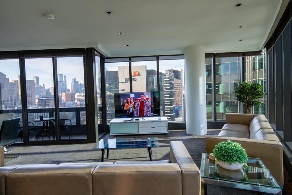 TV and multimedia, View (from property/room), Balcony/Terrace, Living room, Seating area, Evening entertainment