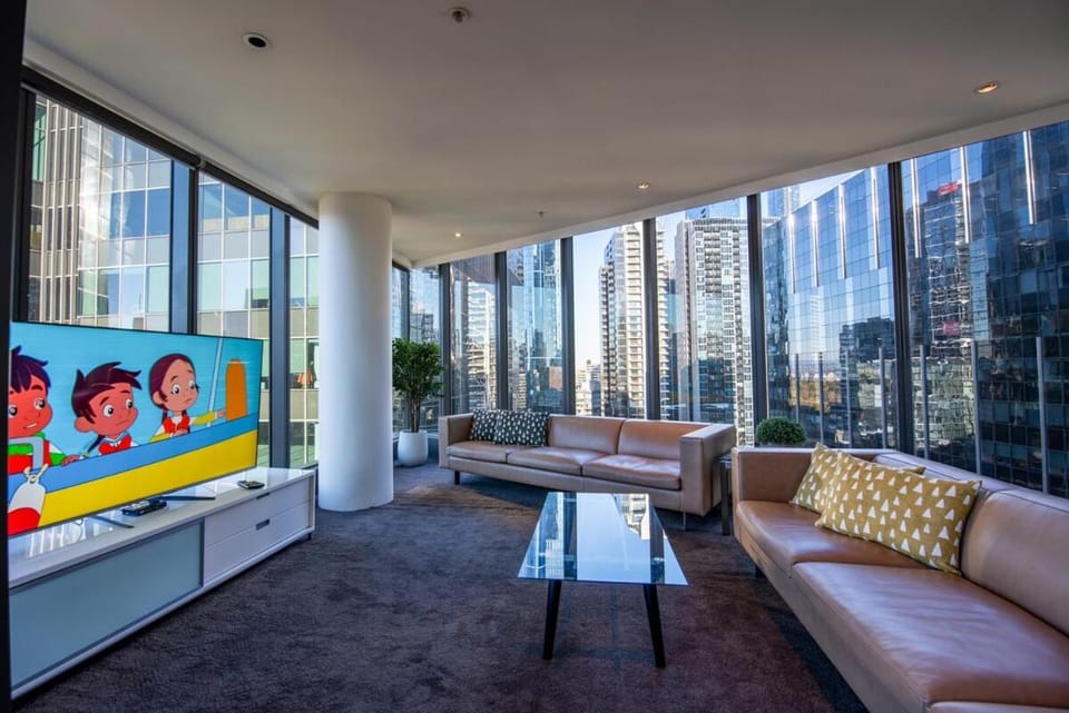 Communal lounge/ TV room, TV and multimedia, Balcony/Terrace, Living room, Seating area