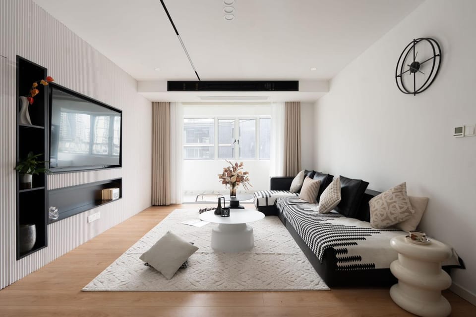 TV and multimedia, Living room, Photo of the whole room, Seating area