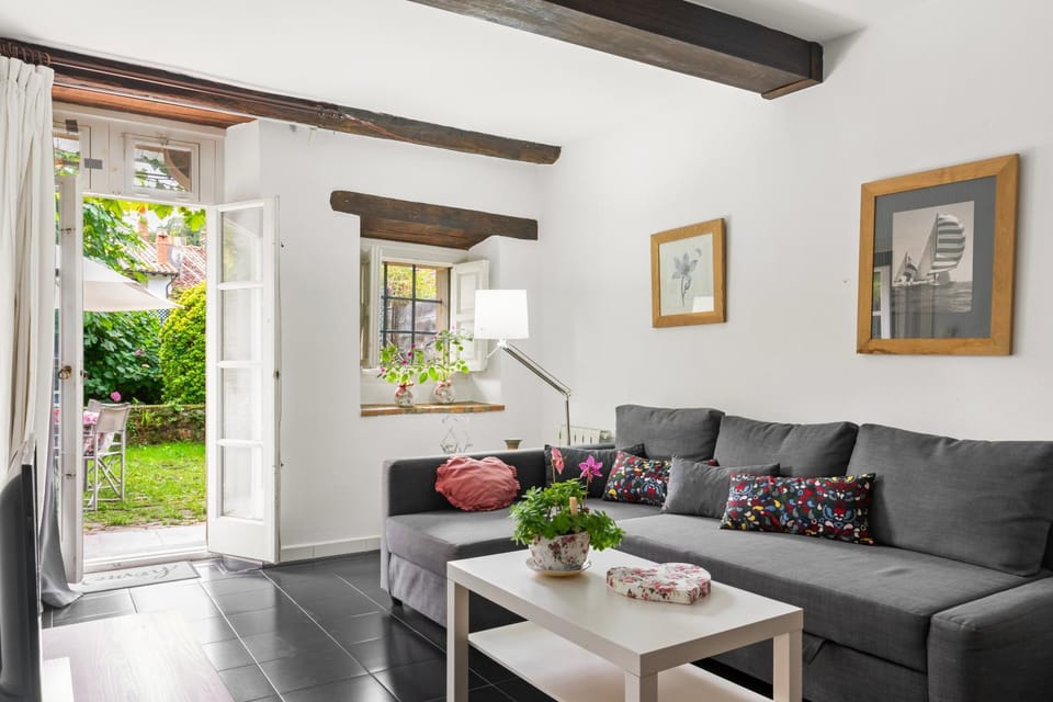Property building, Living room