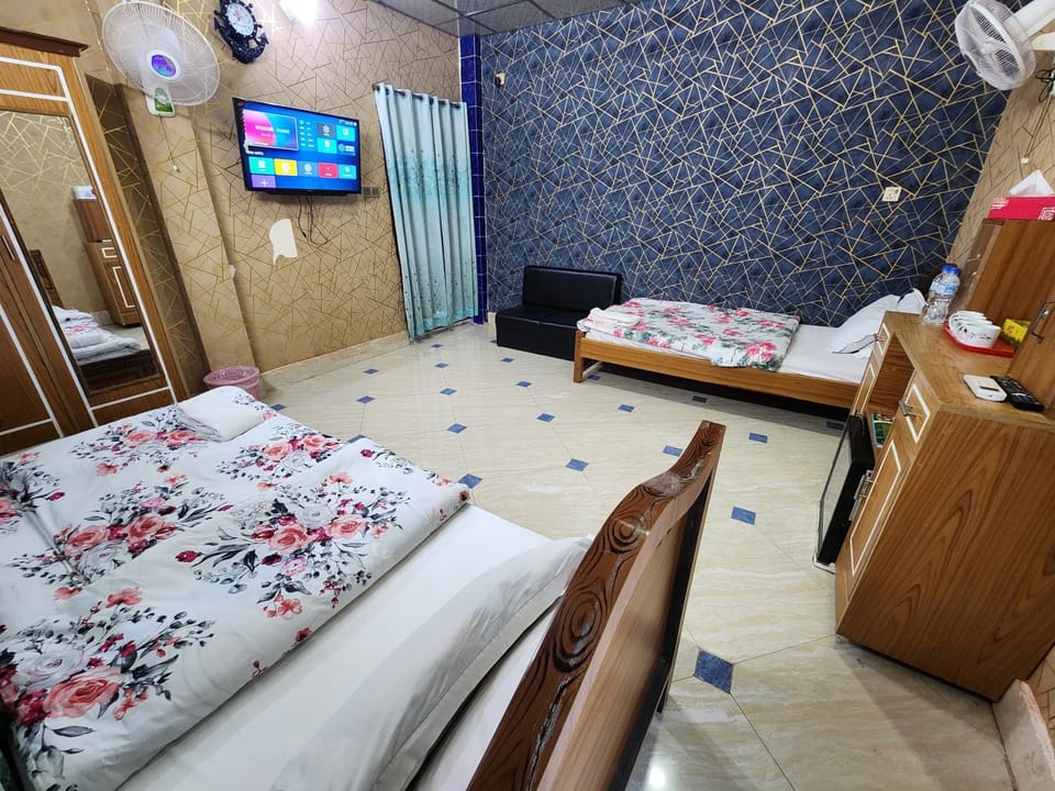 Communal lounge/ TV room, Photo of the whole room