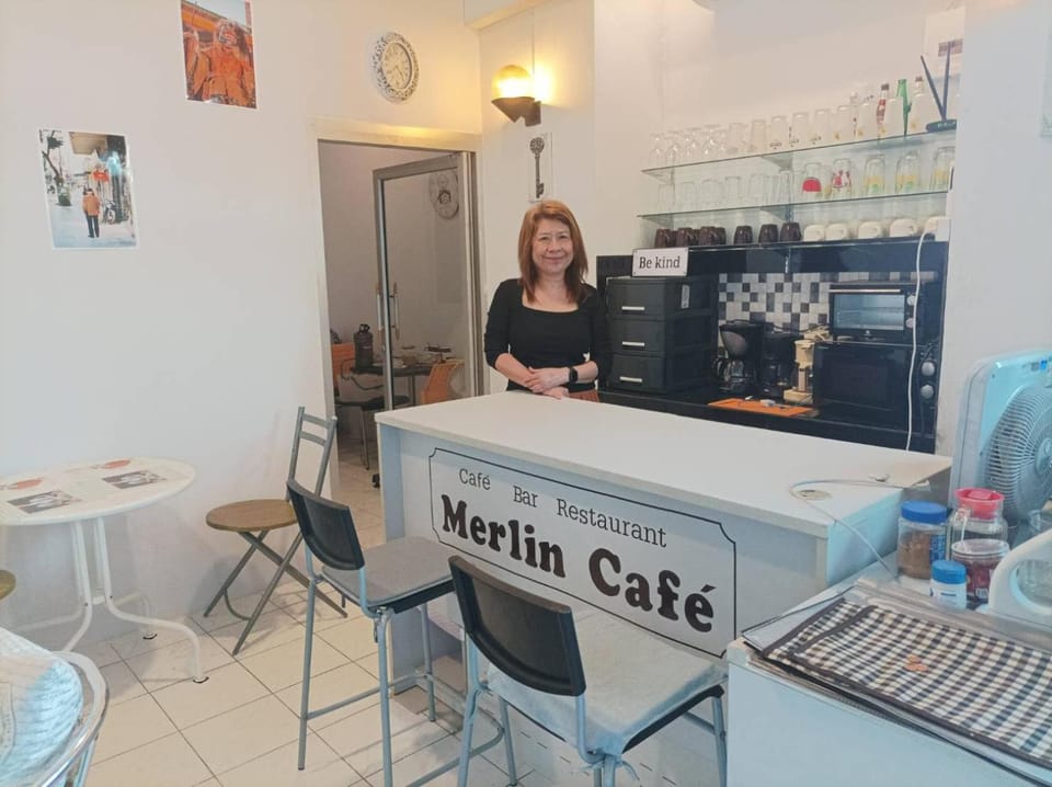 Property logo or sign, Coffee/tea facilities