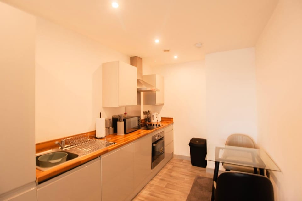 Stylish City-Centre 1-Bed Flat Apartment in Wolverhampton