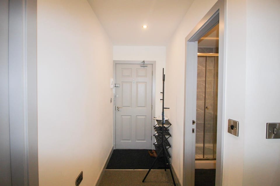 Stylish City-Centre 1-Bed Flat Apartment in Wolverhampton