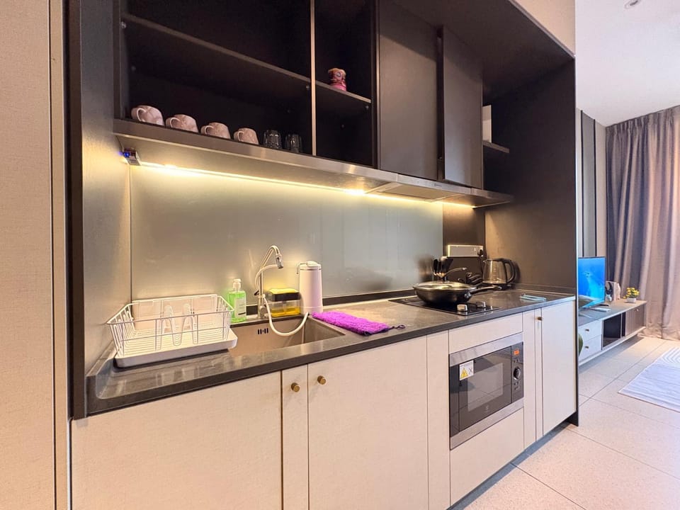 Kitchen or kitchenette, stove
