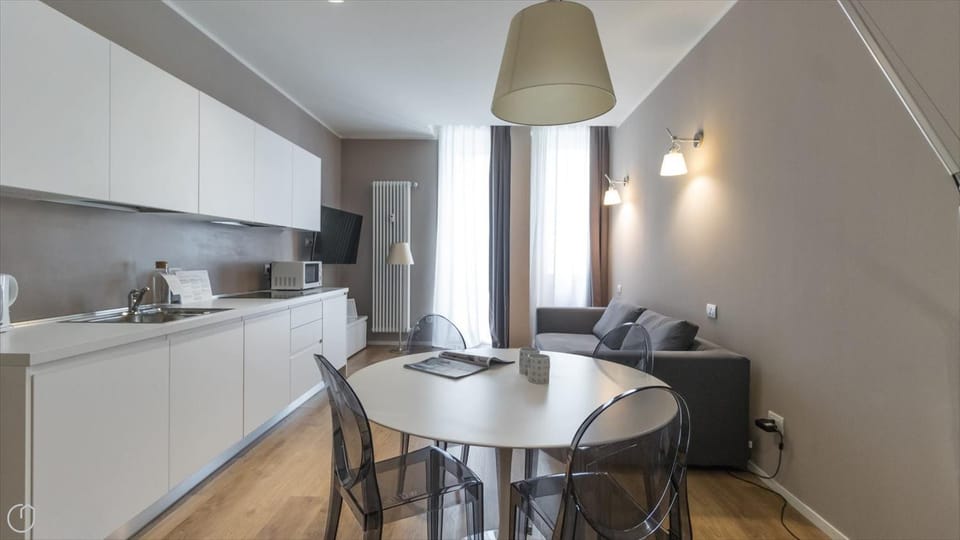 Kitchen or kitchenette, Living room, Dining area