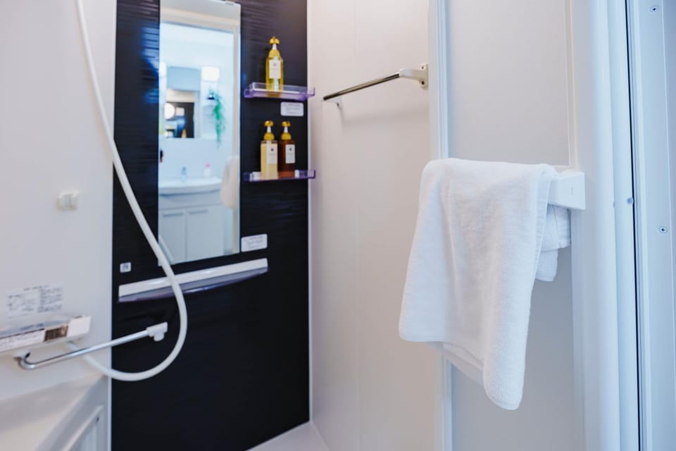 QH103 Studio near Katsushika Fireworks Venue - Aoto Rail Stop Apartment in Japan
