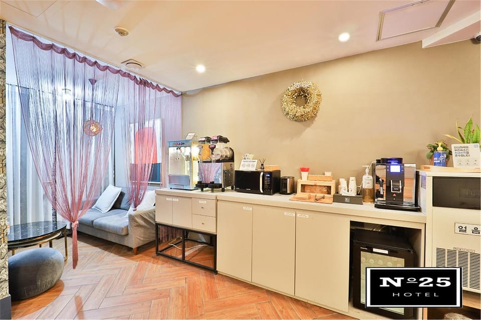 Coffee/tea facilities