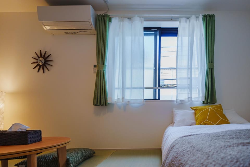 QH202 Studio Apartment - Longer Visits - Kitchen & Laundry Apartment in Japan
