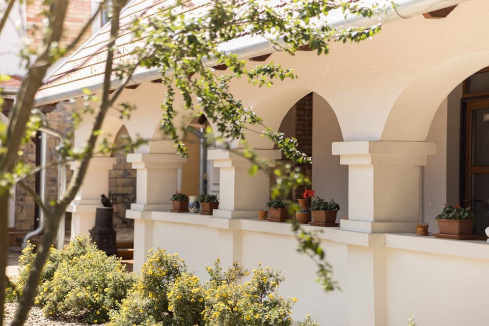 Property building, Balcony/Terrace
