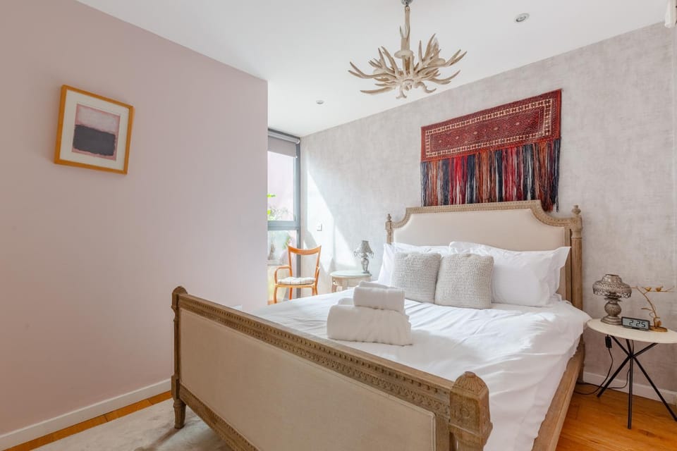 Artistic 1BD Flat in the Heart of Hackney Apartment in London Borough of Hackney