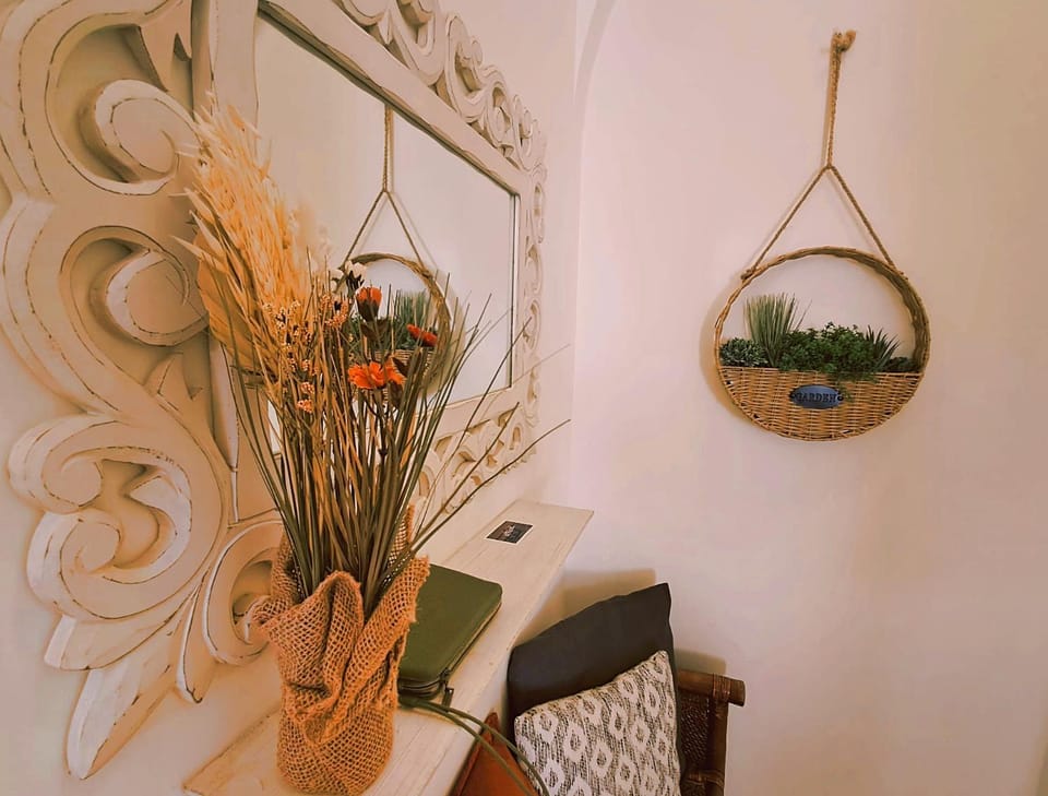 Decorative detail