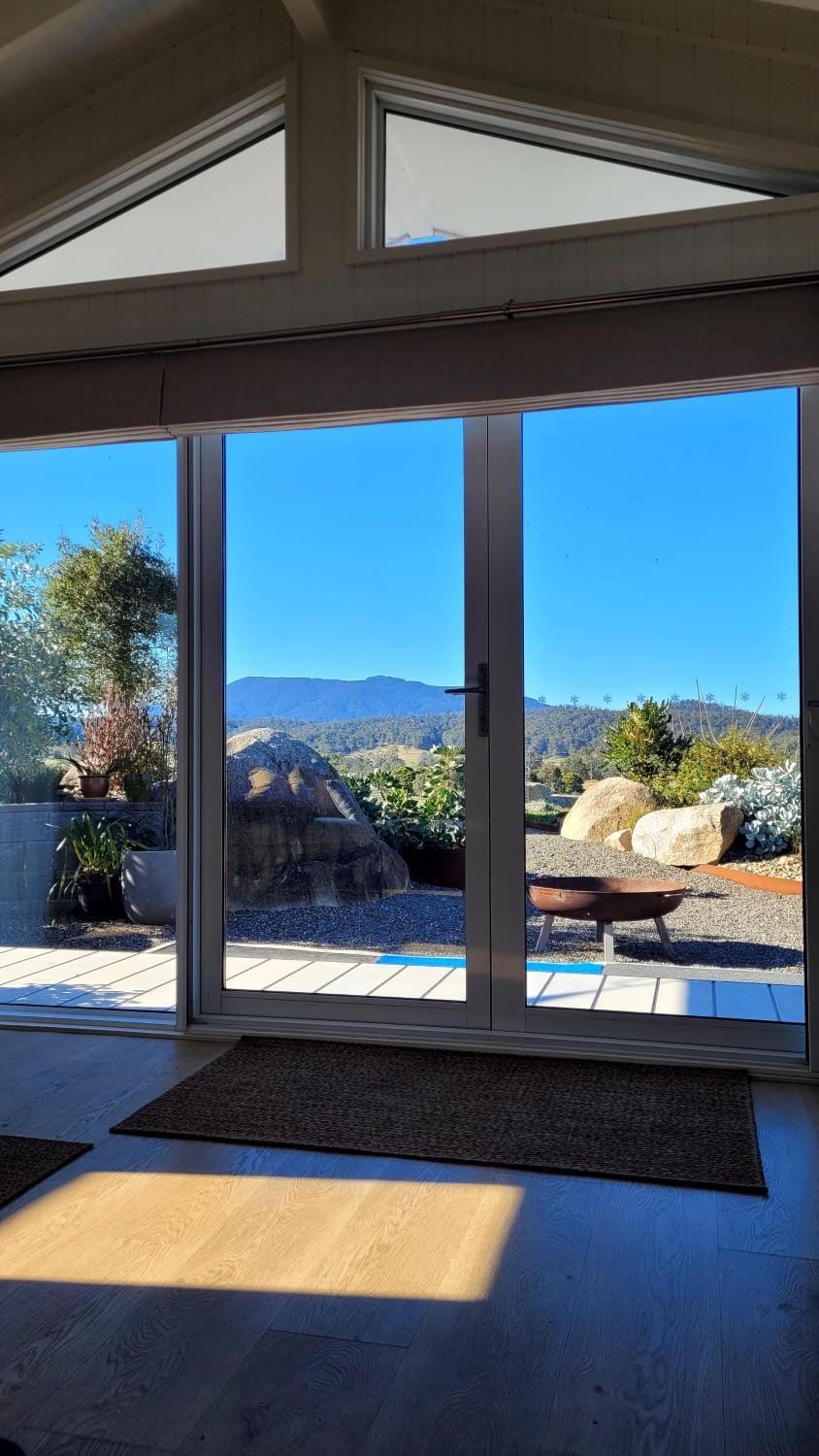 Balcony/Terrace, Mountain view