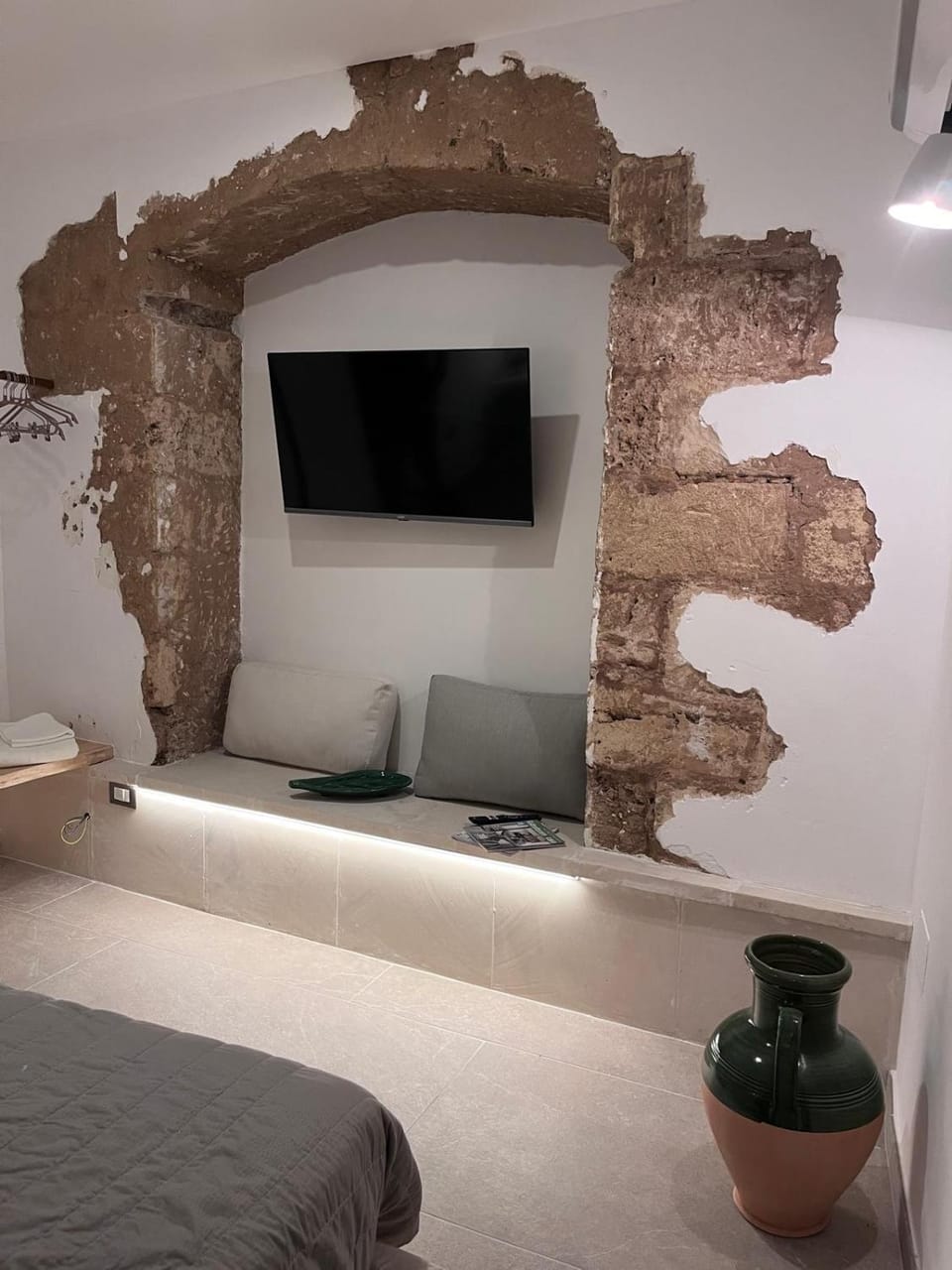 TV and multimedia, Bedroom