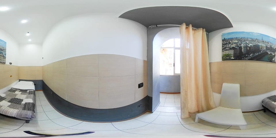 tangueu room 76-Napoli Centrale Apartment in Naples